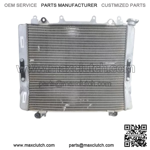 20 Kawasaki Teryx 4 800 Radiator DAMAGED 39061-0731 - Image 2